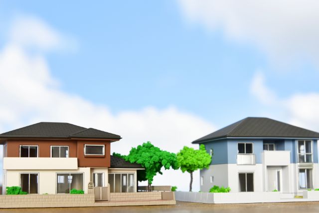 二つの住宅模型